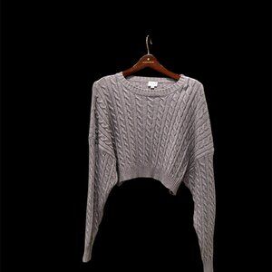 Cable ribbed pull over cropped sweater
